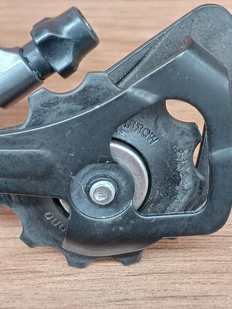 RD-R2000 Rear Derailleur