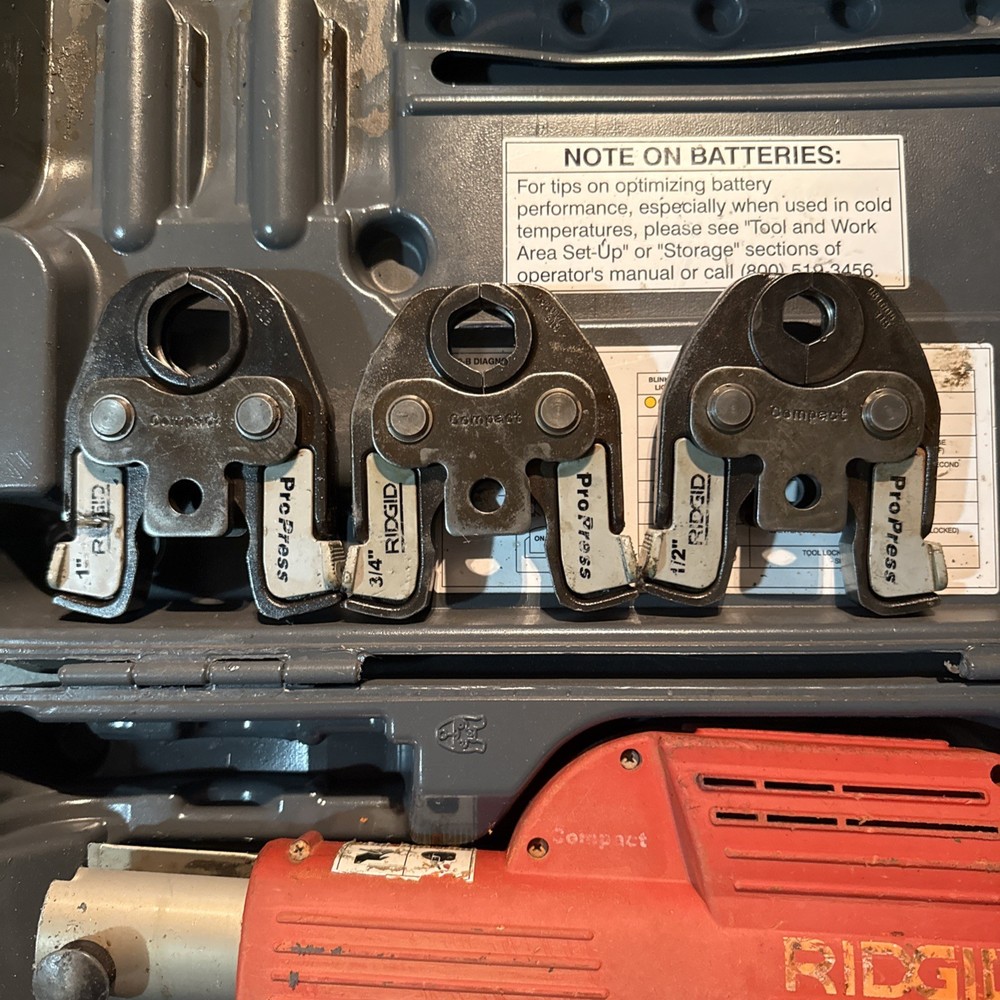 Ridgid 100-B Compact Press Tool Kit w/ 1/2”-1” Compact Jaws.