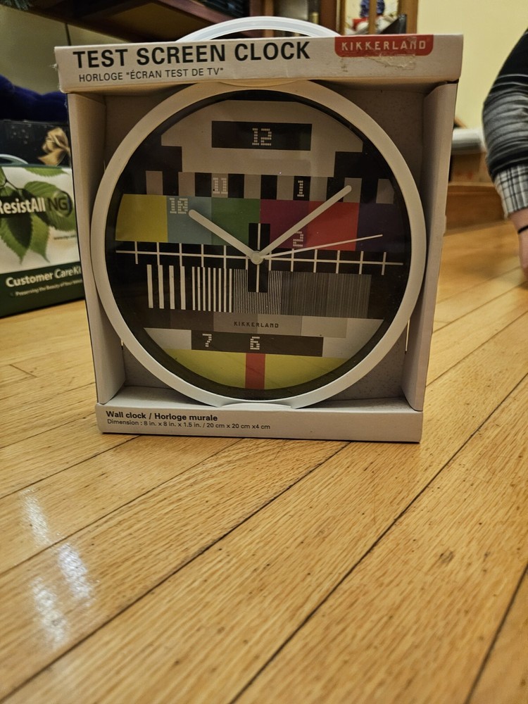 Kikkenland Test Screen Clock
