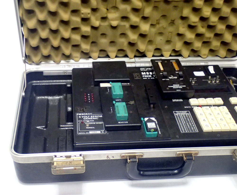 VINTAGE PRO-LOG M980 PROM PROGRAMMER/MICROPROCESSOR-BASED DEVICE PROGRAMMER