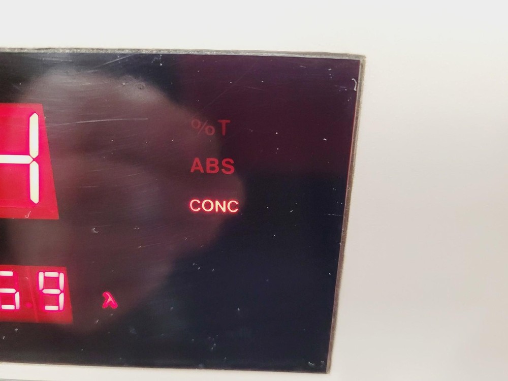 Jenway 6100 Visible Range Spectrophotometer Lab