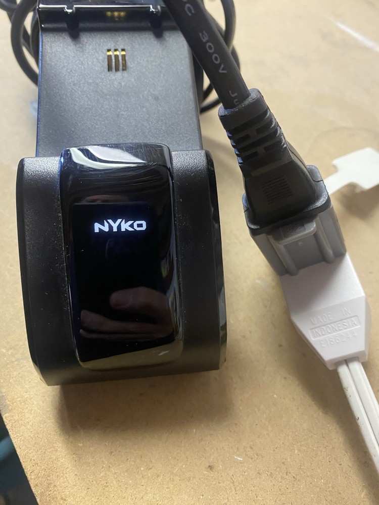 Nyko Charge Base 86100-M27 for Xbox One & One s Controllers