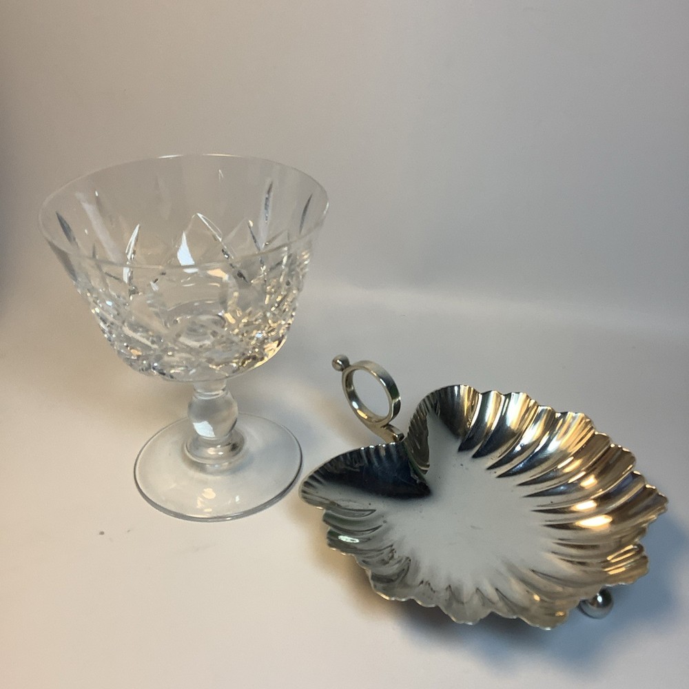 Solid Hallmarked Silver Shell Dish 68.61 grams Sheffield Assay 1900 Mappin Webb