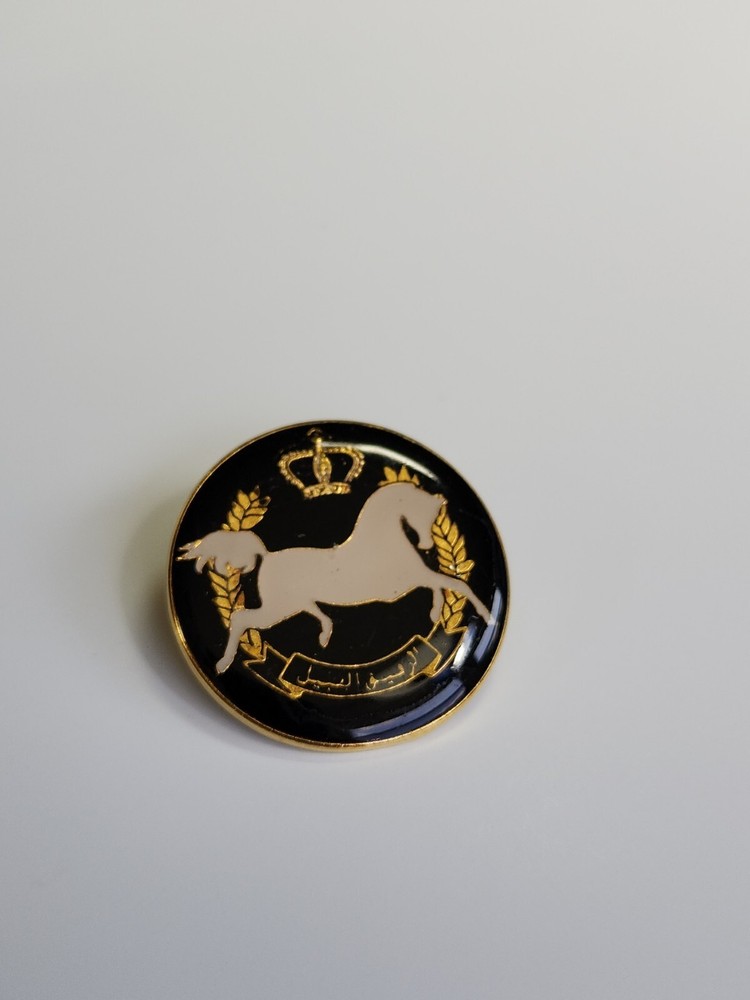 White Horse With Crown Lapel Pin