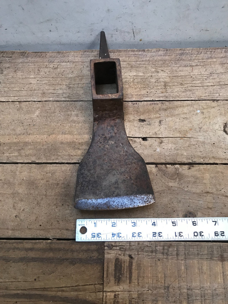 Old Kelly Axe & Tool Co. True Temper Digging Mining Pick w/ handle