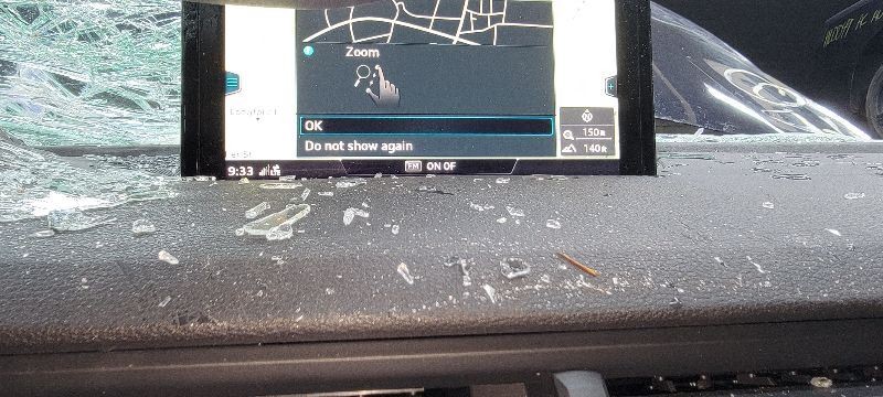 17-19 Audi Q7 Camera/Projector Head-up Display Dash Mounted