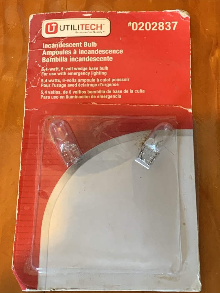 1 Pack Utilitech CMG-222-6 Clear Incandescent Plug-In Emergency Exit Light