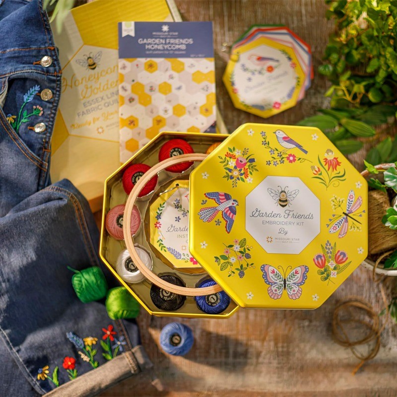 Embroidery Kit – Nature-Inspired Designs + Quilt Pattern –Complete DIY Set Birds
