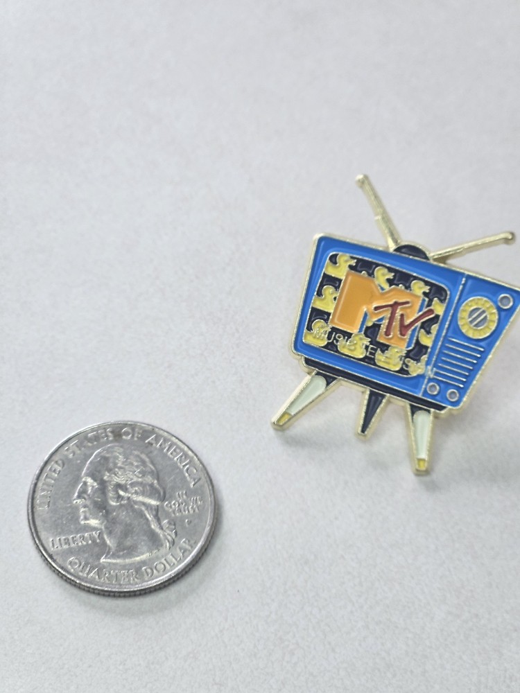 MTV Retro TV Pin