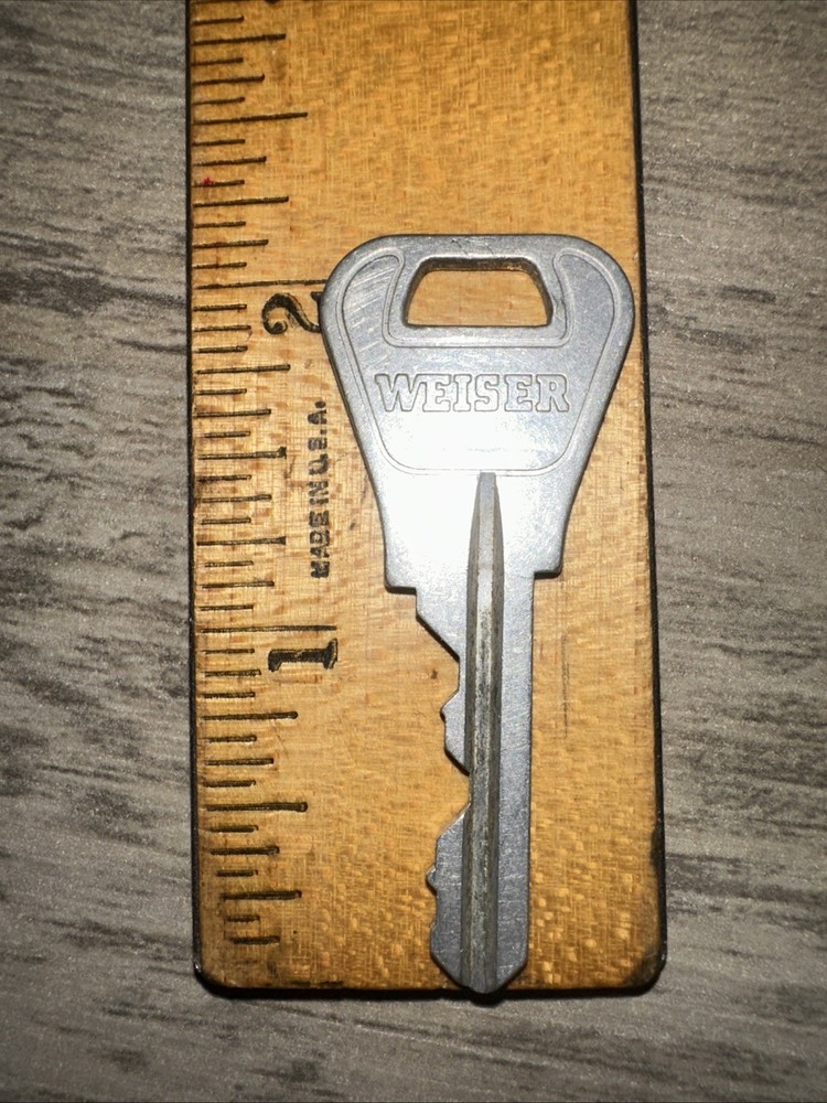 Vintage Weiser Key Aluminum Key #E64833 Original