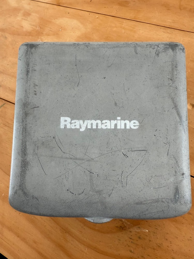 Raymarine A22005R ST60 Wind Display Working Takeout