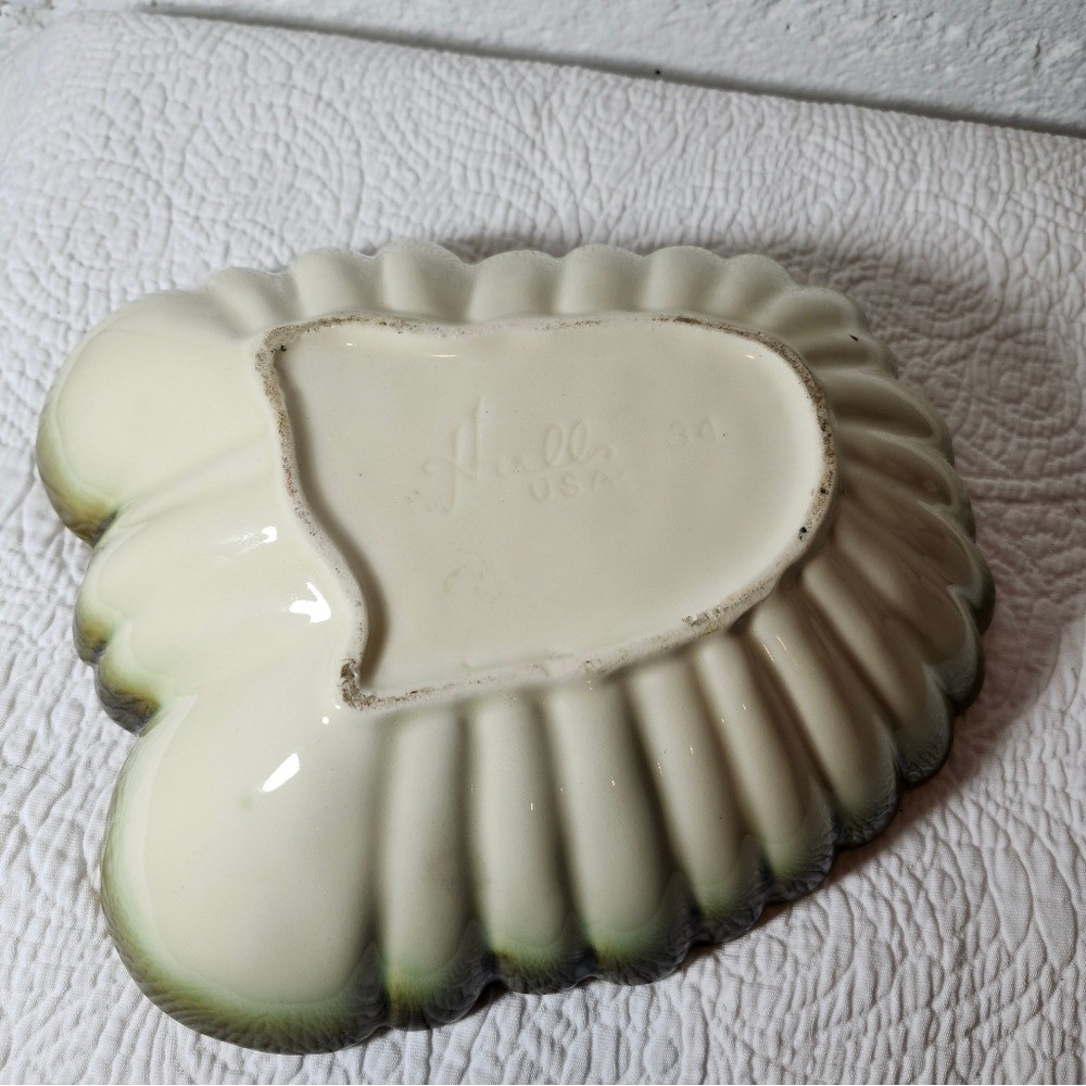 Vintage Hull Scalloped Ceramic Dish #34
