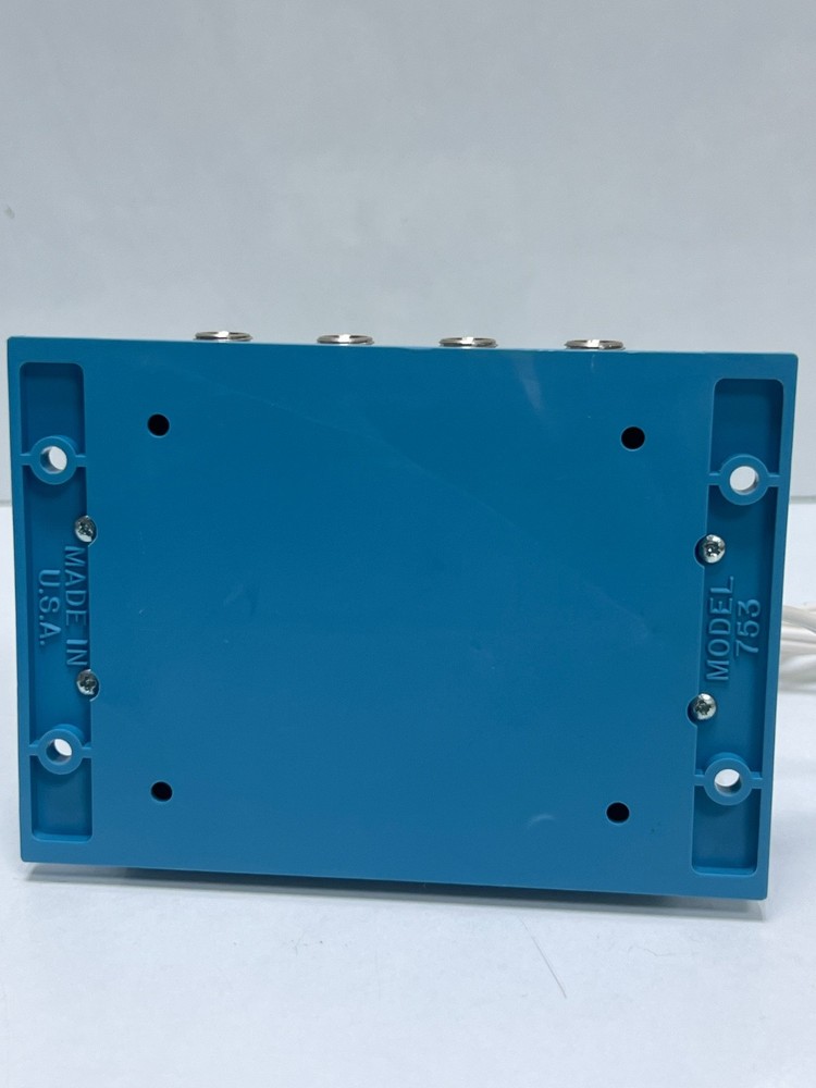 Telex 8 Speaker/Headset Distribution Box 753