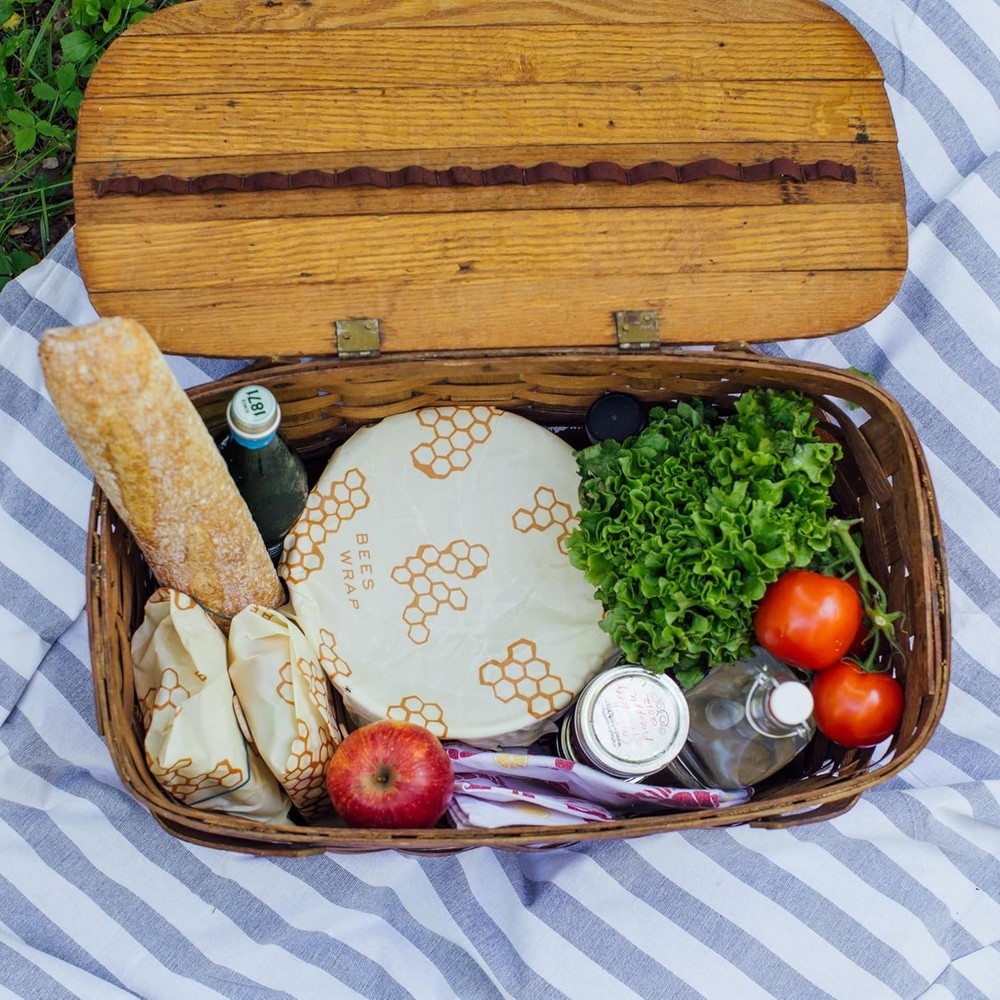 Reusable Beeswax Wraps Set - Small, Medium & Large for Eco-Friendly Food Storage