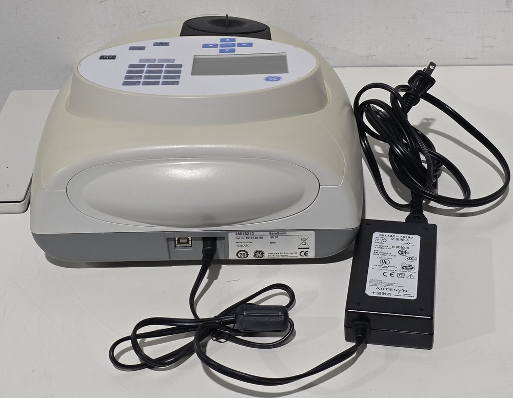 GE GeneQuant 1300 UV/Visible Spectrophotometer