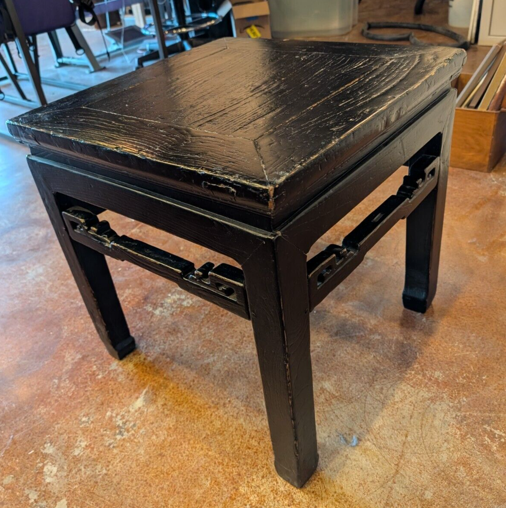 Antique Chinese MING SIDE TABLE End Table - Excellent Condition