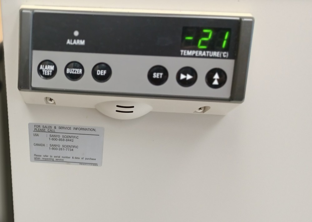 Sanyo Biomedical Laboratory Chest Freezer MDF-436
