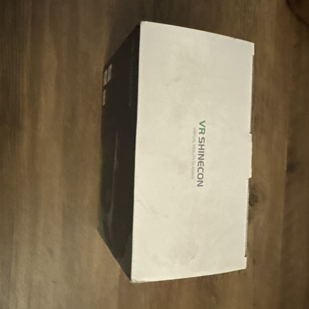 VR Headset Shinecon New In Box Sealed Package