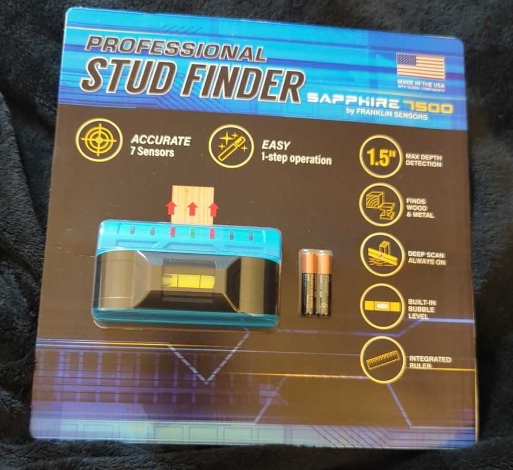 Sapphire 7500 Stud Finder with Bubble Level, New In Package, Franklin Sensors