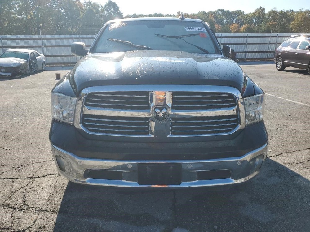 2016 Dodge ram 1500 Air Shutter