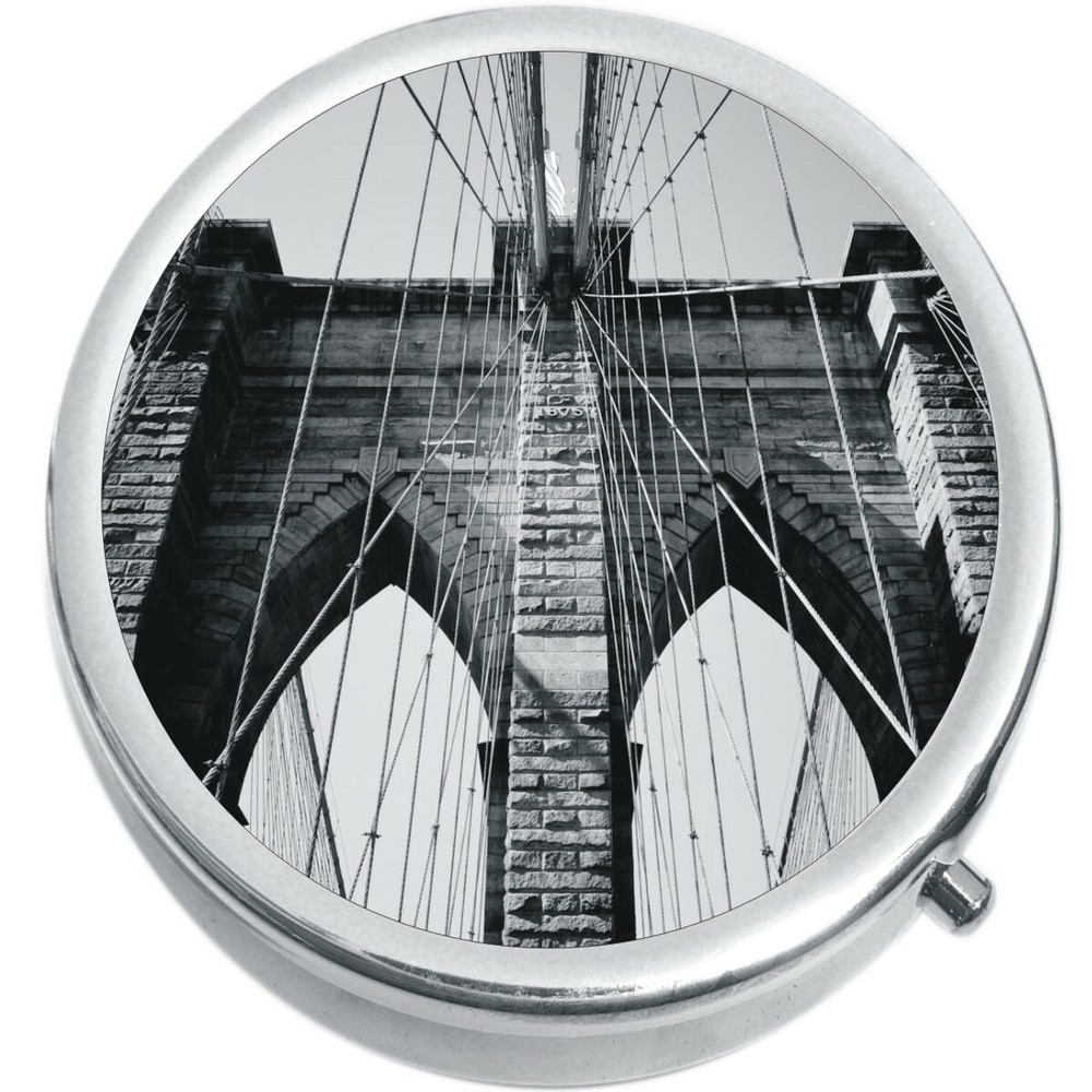 Bridge Medicine Vitamin Compact Pill Box