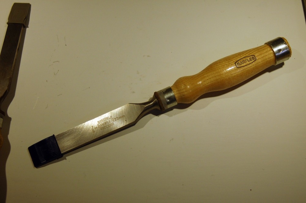 Maples chisel set, used made in England 8 pieces