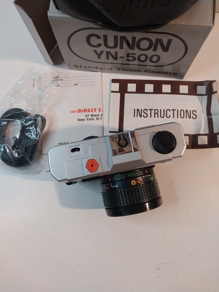 MINT IN BOX CUNON YN-500 Model 35mm CAMERA