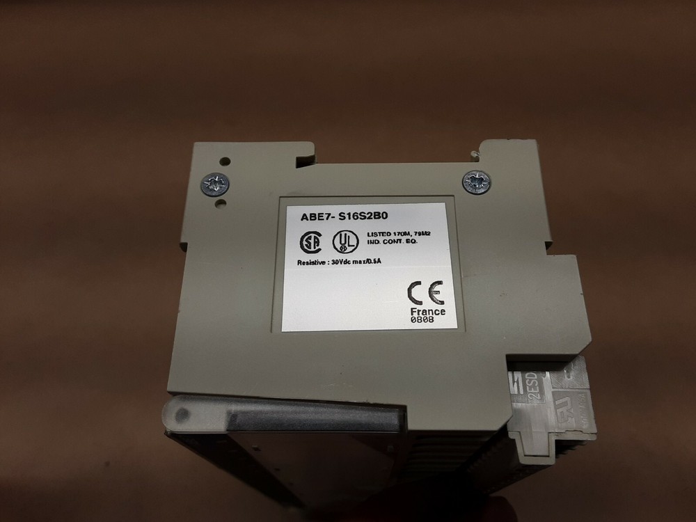 Telemecanique ABE7S16S2B0 Interface Module Connection Solid State #1081B19PR3*KR