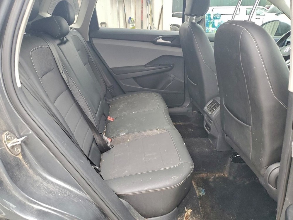 Fuse Box Engine Fits 22-24 TAOS 4951229