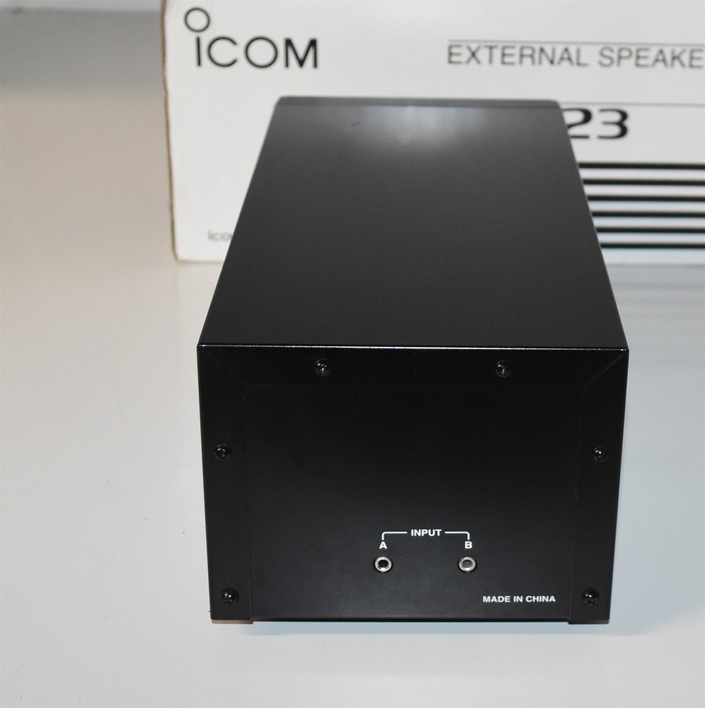 ICOM SP-23 DELUXE SPEAKER!!