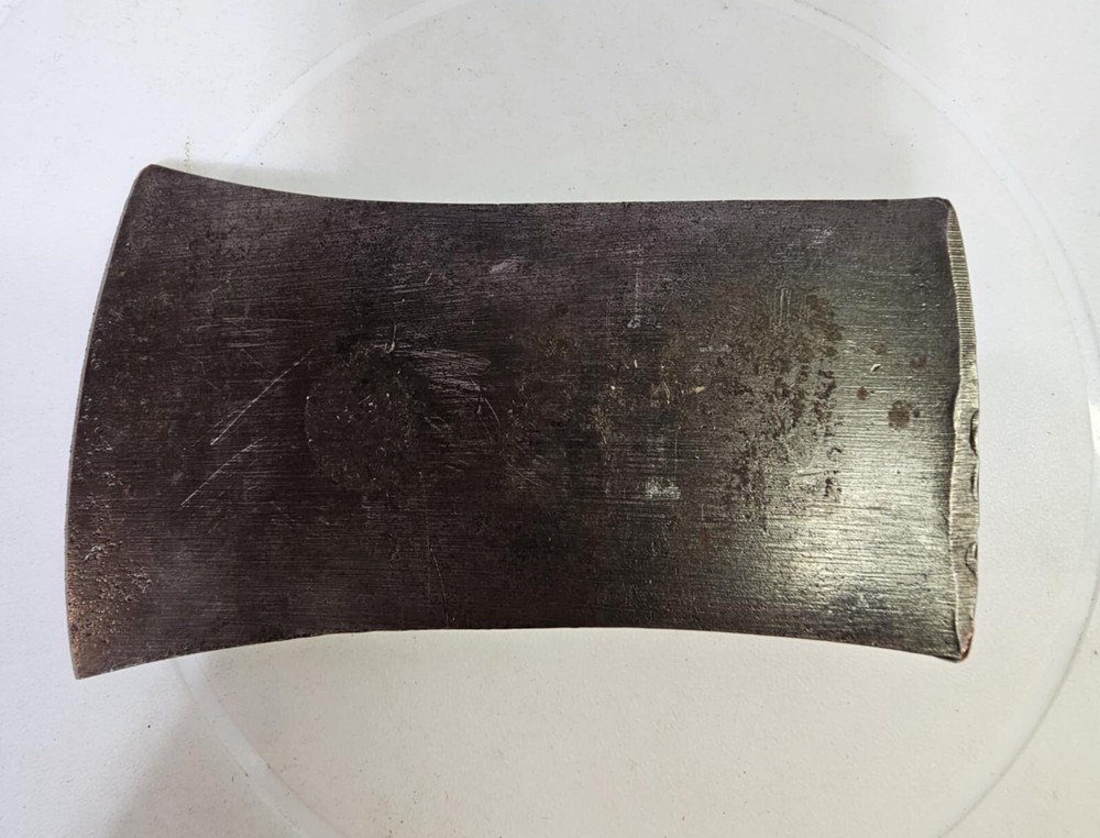 Vtg Rustic Single Bit Axe Head Tool -413g - A17