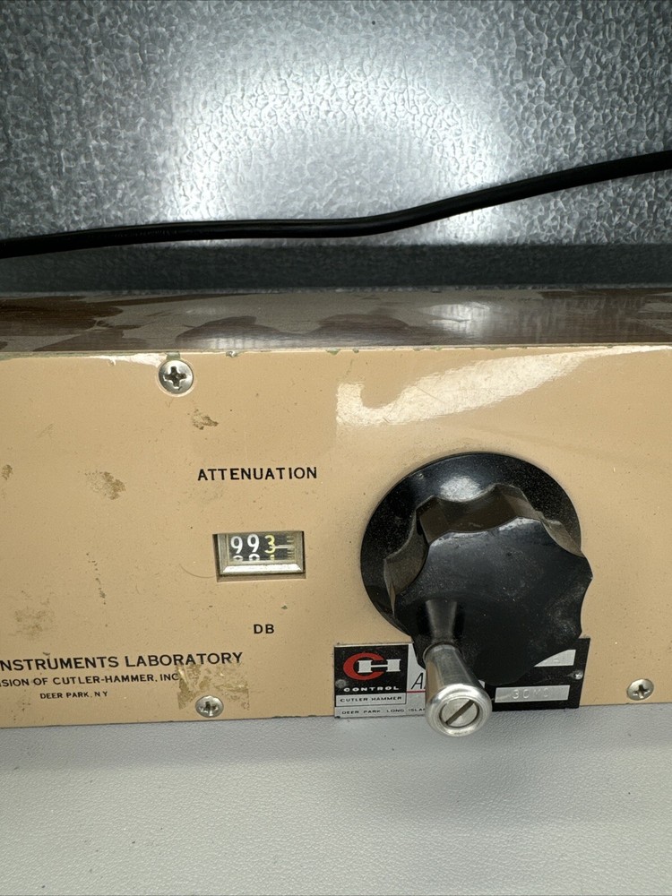 Airborne Instruments Laboratory Type 30 Precision Attenuator
