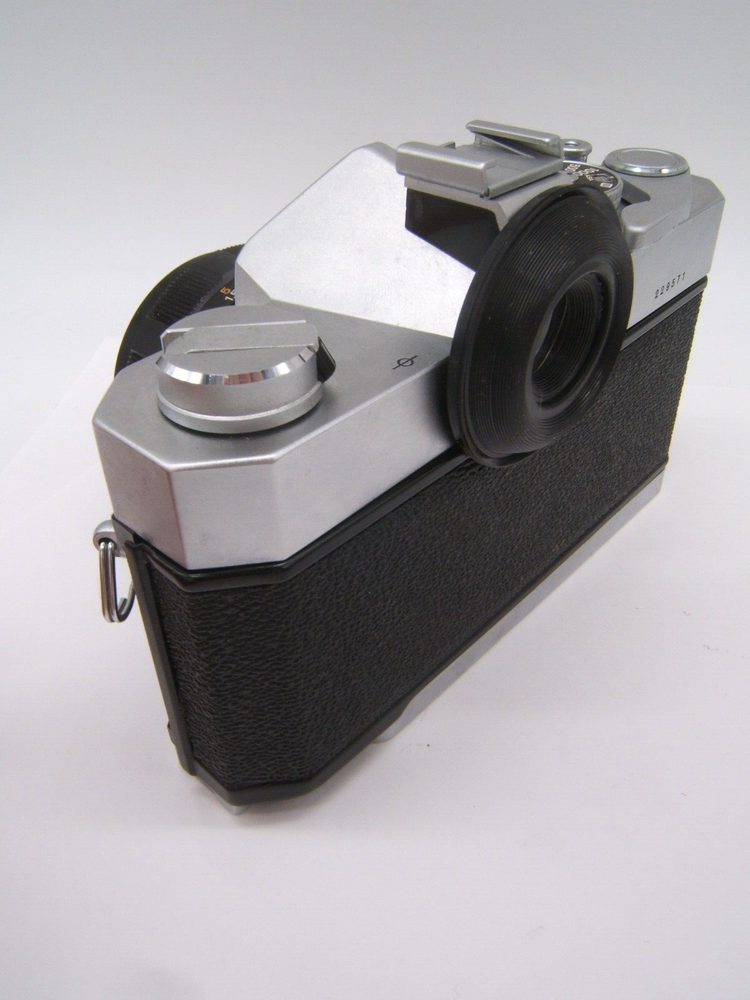 KONICA AUTOREFLEX MODEL T FILM CAMERA