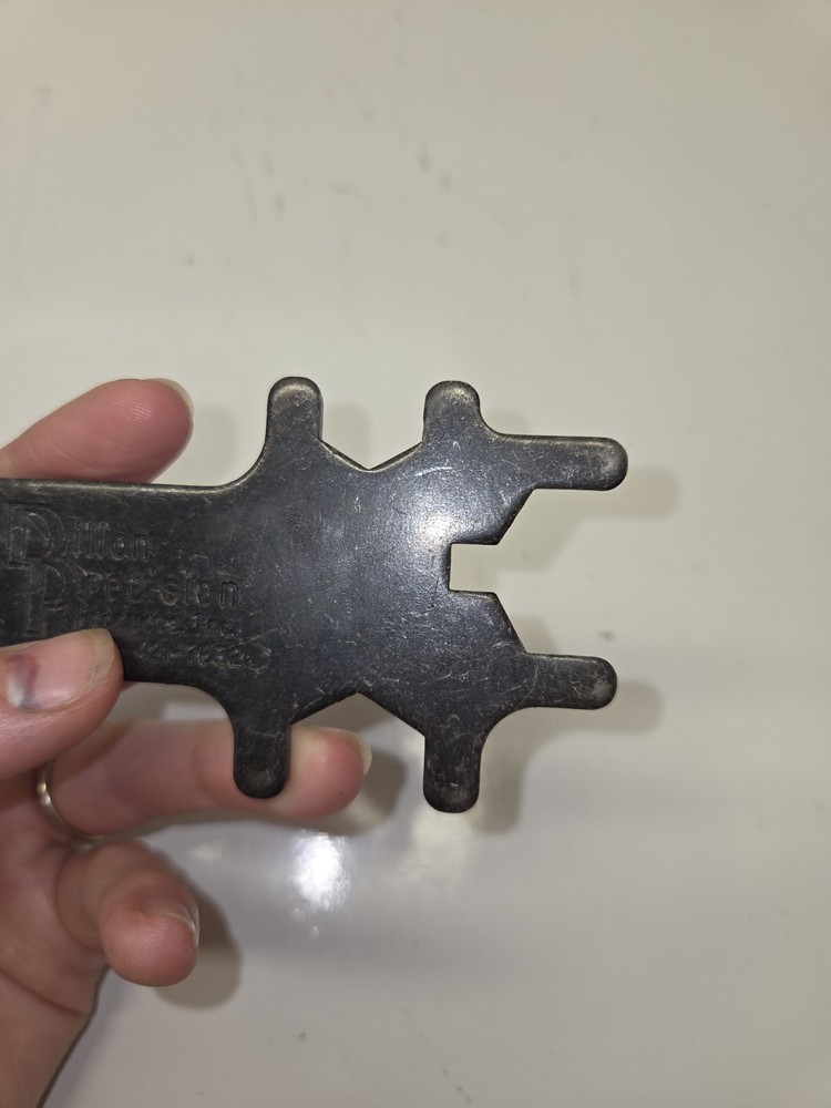 Dillon Precision Primer Flip Tray And Dillon Multi-Wrench Tool
