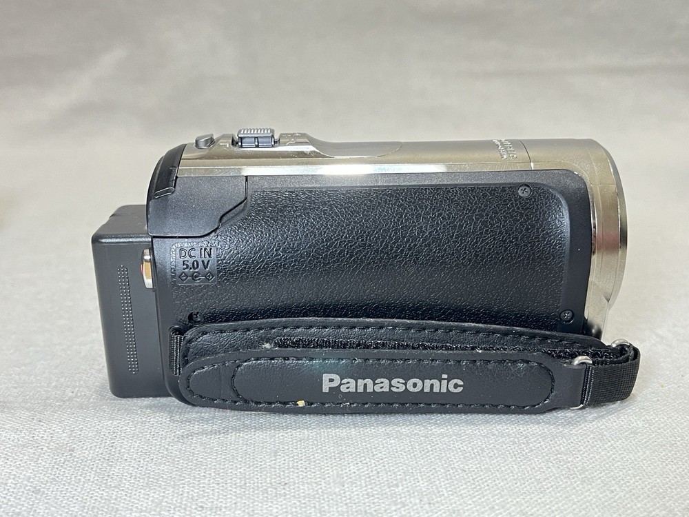 PANASONIC HDC-SD60 Camcorder HD High Definition Video Camera + Extras