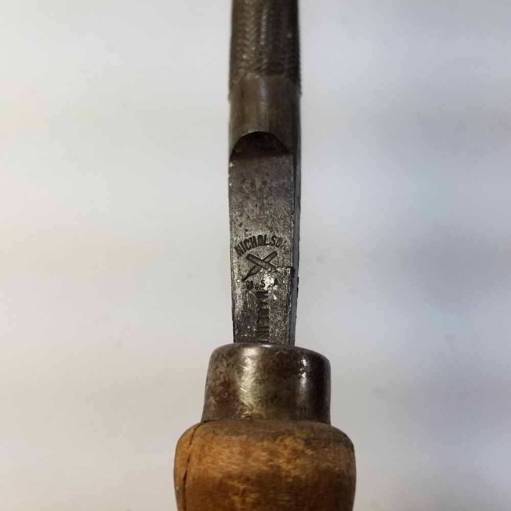 VINTAGE NICHOLSON 13" Round File Wood Handle