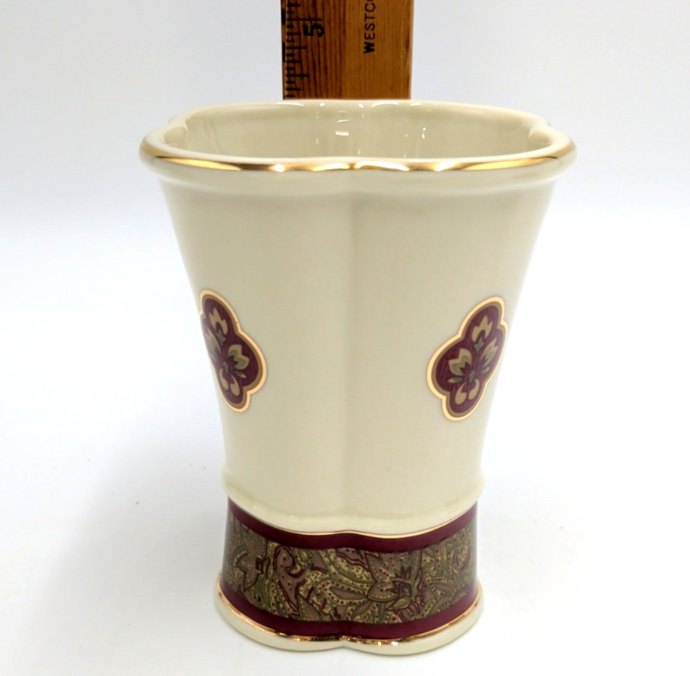 Croscill Bellisima Bathroom Cup Ceramic Bath Accessory