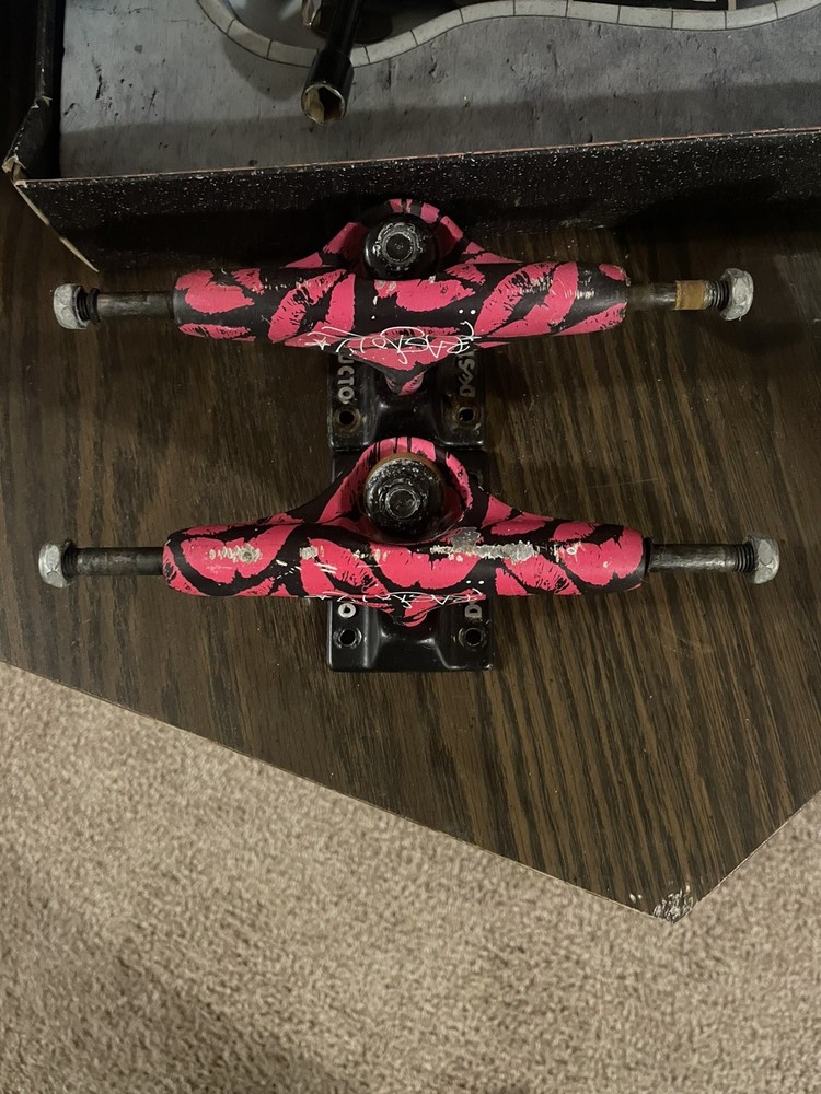 Vintage Thunder Trucks Ragdoll pro model