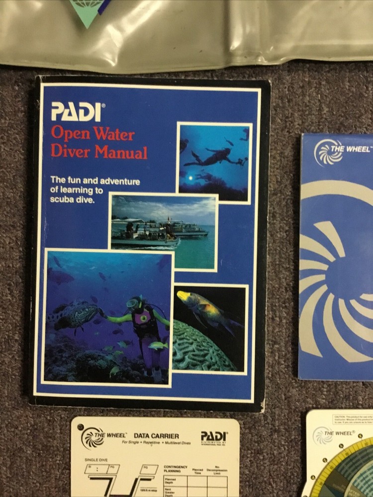 PADI DIver Manual, Wheel, Data Carrier, Log Pack 1990-93