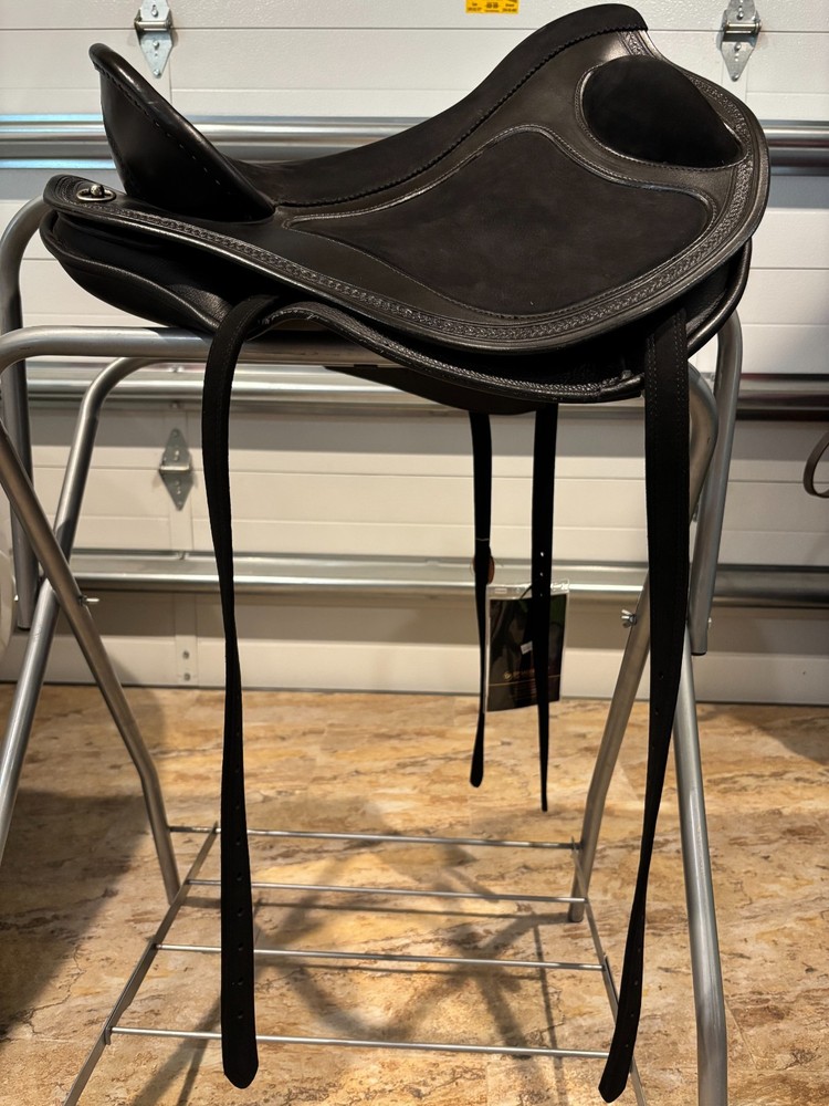 DP 1089 Quantum Sport Saddle