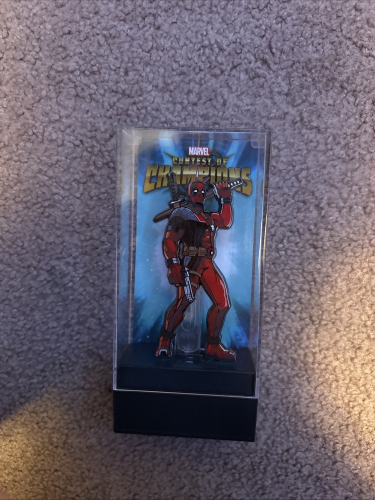 FiGPiN Marvel Contest Of Champions Deadpool
