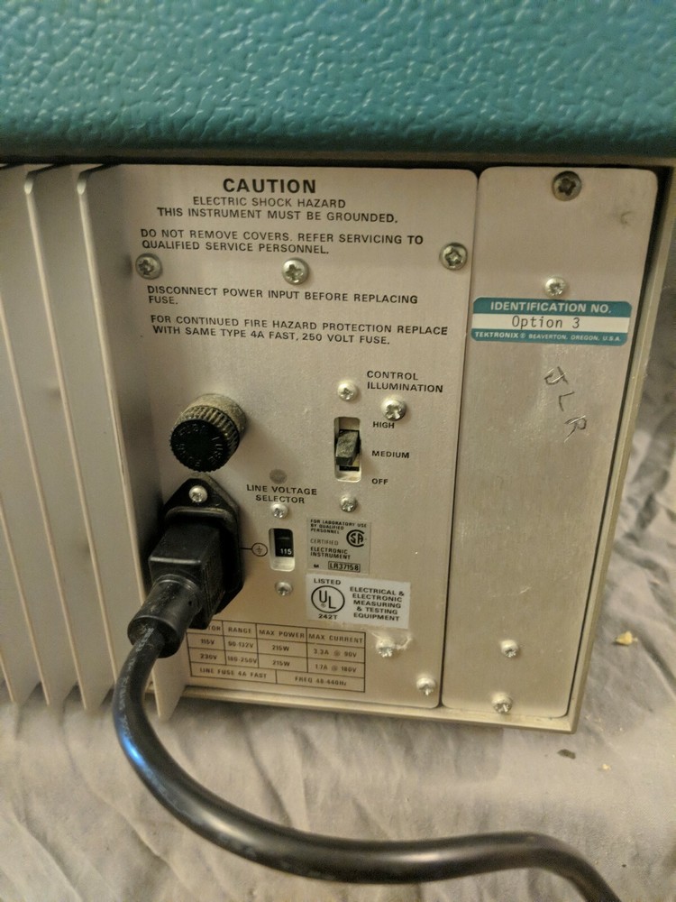 Tektronix 7104 Oscilloscope without plug-ins