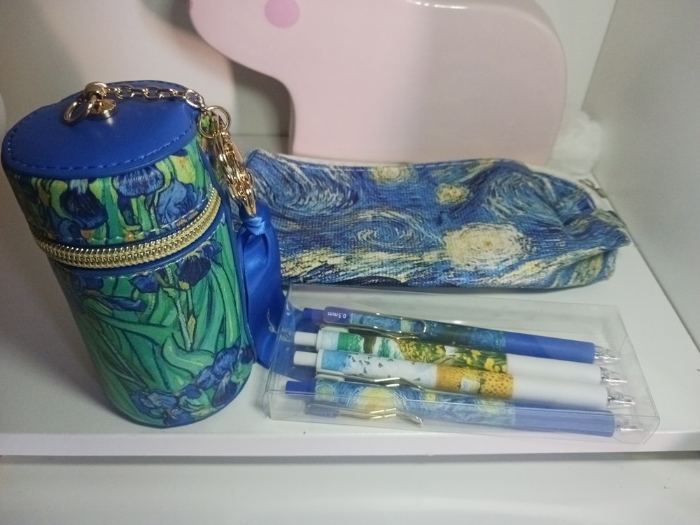 Impressionist Bag Set With Pens