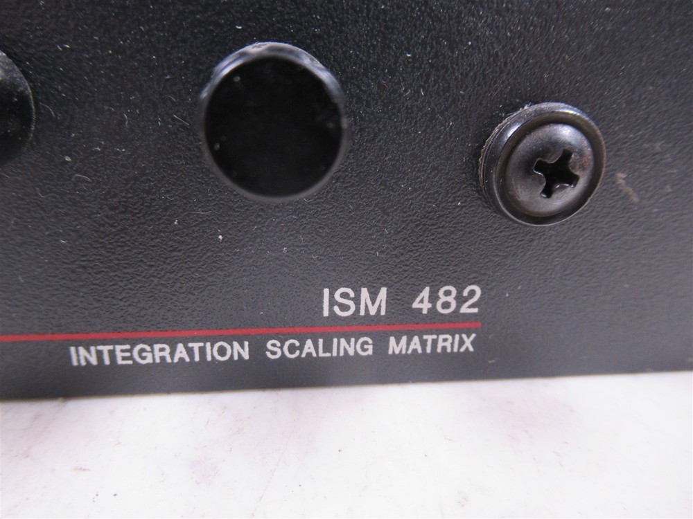 Extron ISM 482 Integration Scaling Matrix Switcher Eight Configurable Inputs