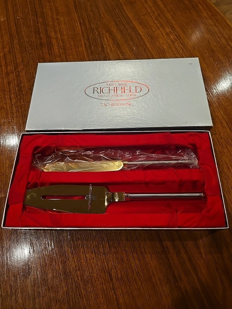 Richfield Tachikichi 2 Piece Cake Server NIB