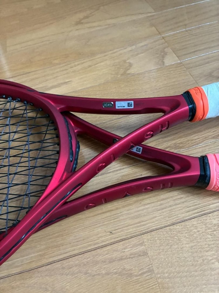 2 Sets - Matched Wilson Clash 100 V2 G3