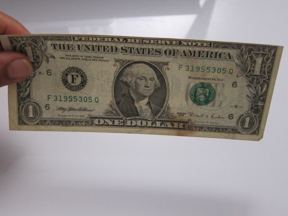 1995 $1 Error Printing & Cut #F31955305Q