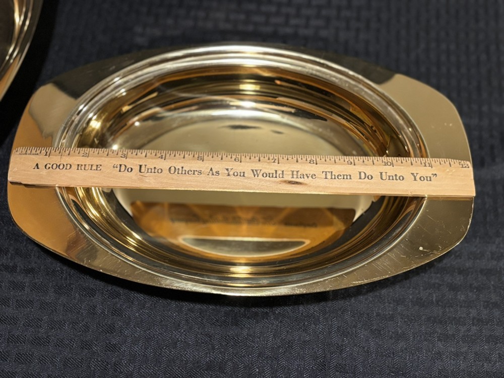 Dirilyte Golden two trays and creamer
