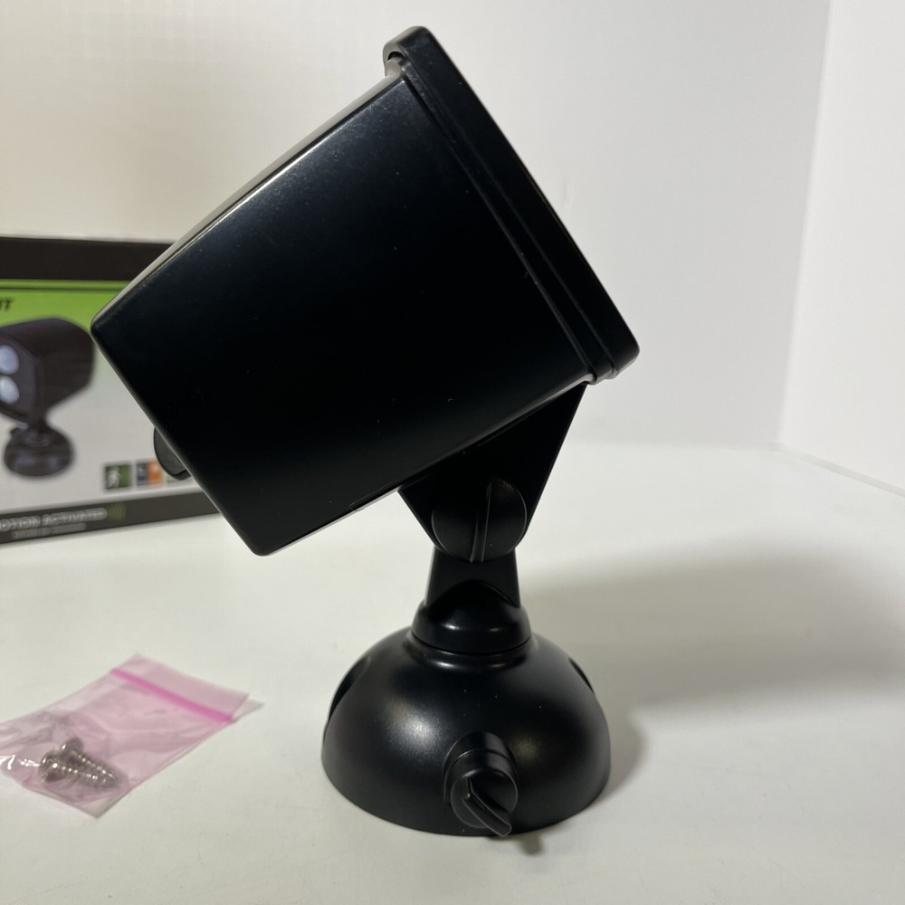 ECOLIGHT LED SECURITY LIGHT MOTION ACTIVATED Adjustable Direction New Open Box