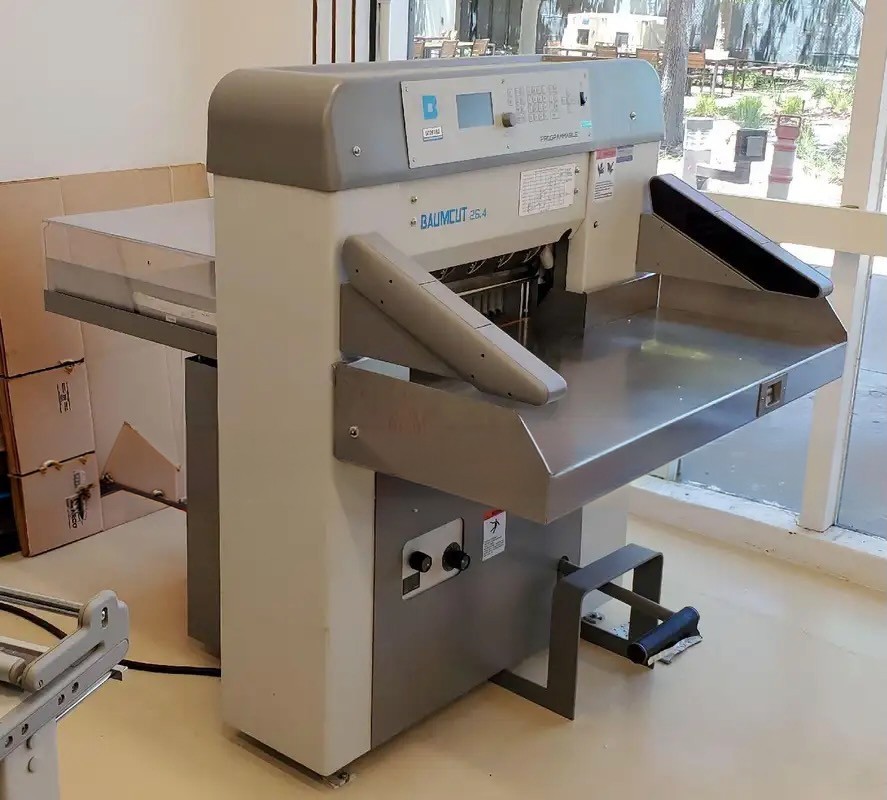 polar 66 paper cutter